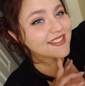 Meet your Posher, Kiersten